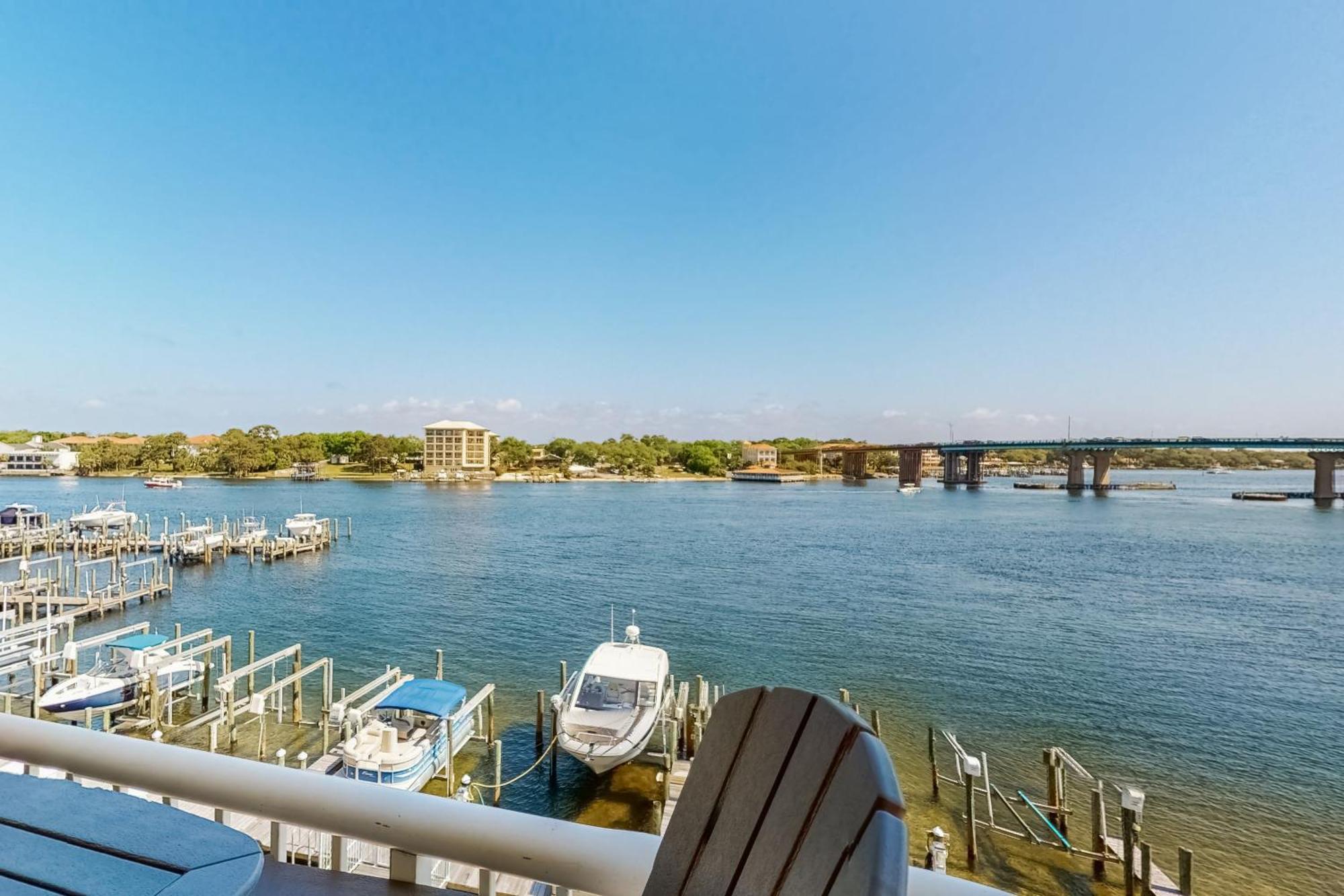 フォート・ウォルトン・ビーチ Palm Court Yacht Clubヴィラ 部屋 写真